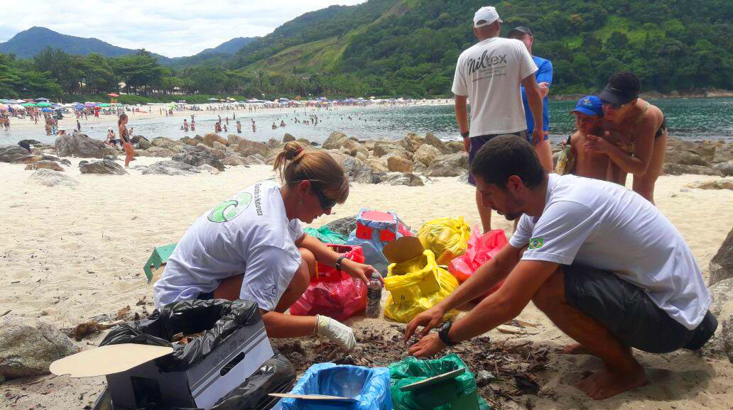 ICC e Verdescola contribuem com recuperação ambiental na Praia do Camburi